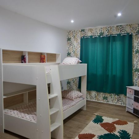 Le Beau Vallon 1- Jacuzzi Privatif Et Piscine Chauffee Partagee Saint Benoit Bagian luar foto