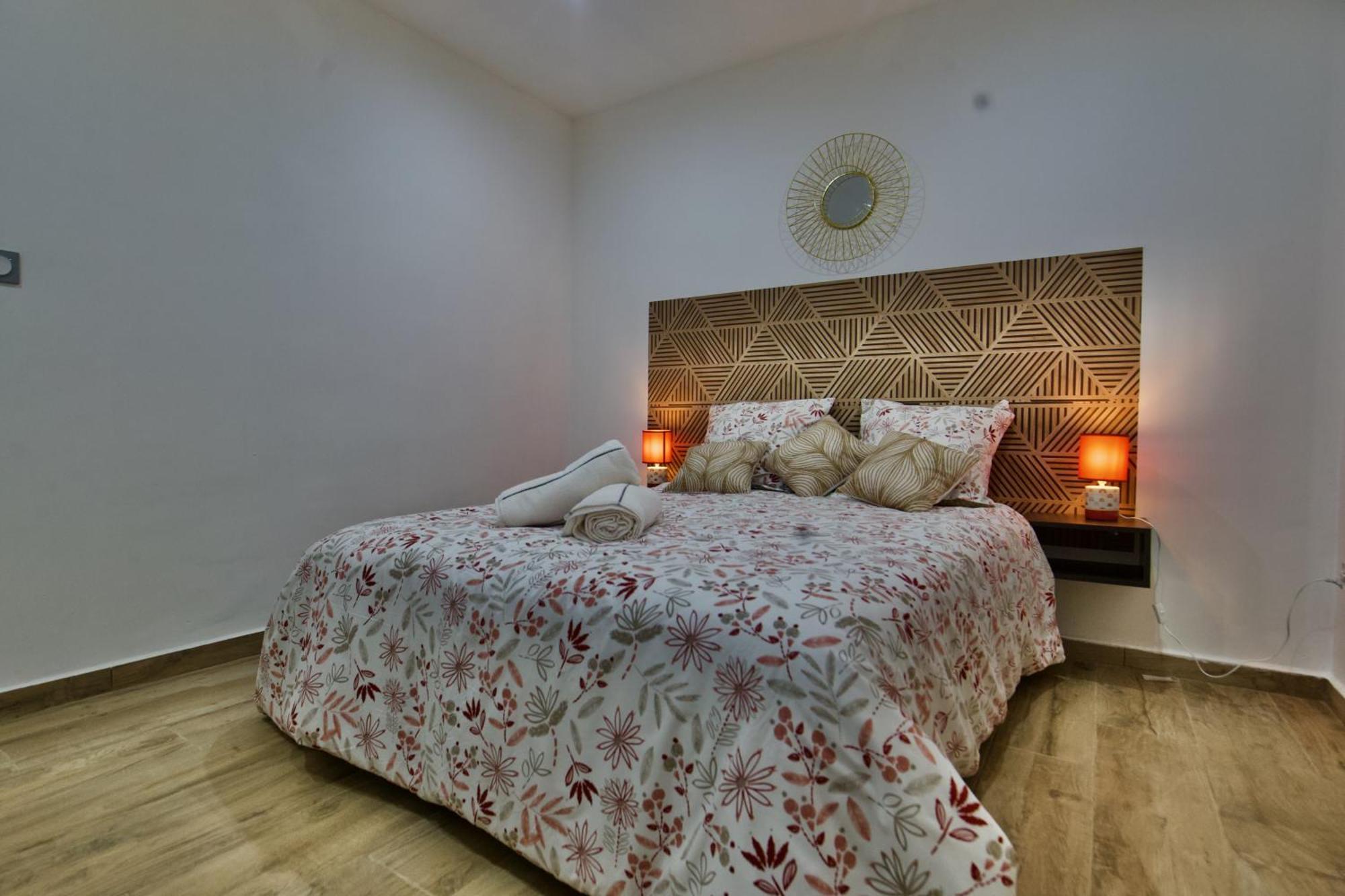 Le Beau Vallon 1- Jacuzzi Privatif Et Piscine Chauffee Partagee Saint Benoit Bagian luar foto