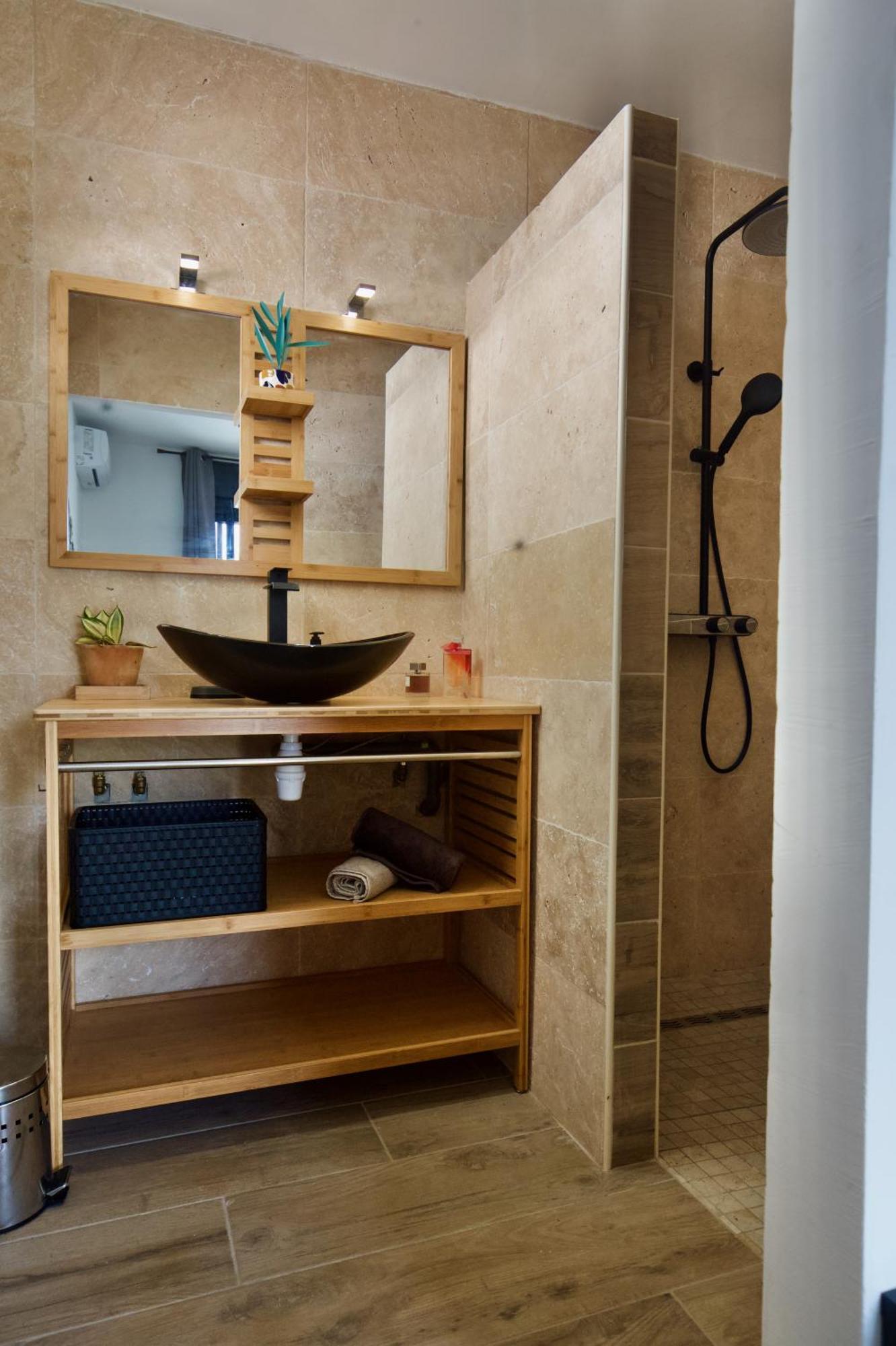 Le Beau Vallon 1- Jacuzzi Privatif Et Piscine Chauffee Partagee Saint Benoit Bagian luar foto